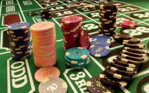 Bàn live casino với dealer thật phát trực tiếp tại xsst